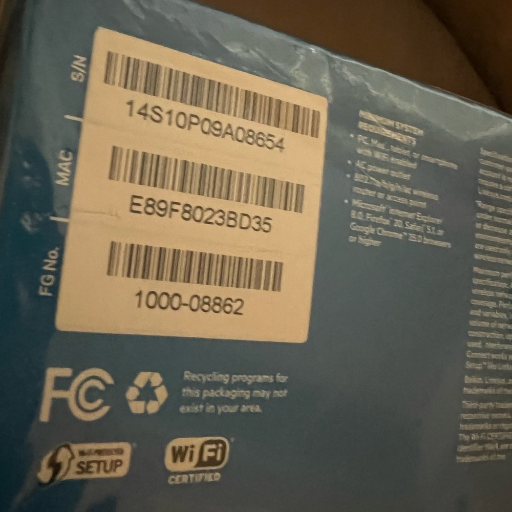 Linksys AC1200 Dual-Band Wi-Fi Range Extender - Picture 5 of 6